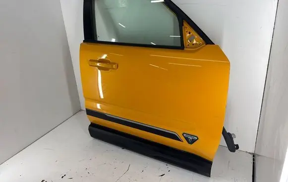 Ford Bronco Front door M1PBS214A50AC M1PBS23200BE JX7T14B533AG
