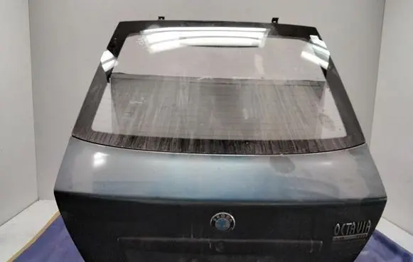 Skoda Fabia Mk1 (6Y) Tailgate/trunk/boot lid
