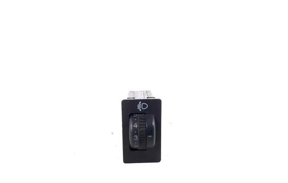 Toyota Avensis T250 Light switch 84152-05050