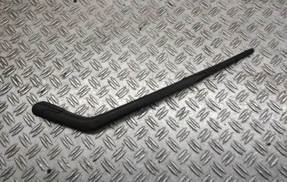Toyota Yaris Rear wiper blade arm 