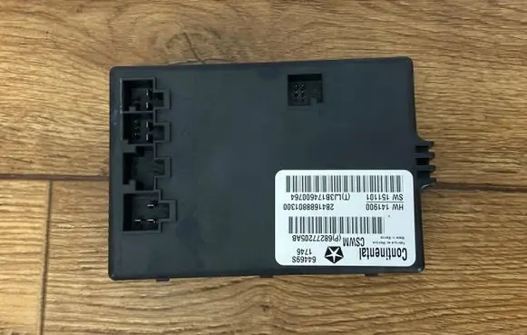 Dodge Challenger Seat heating relay 68277205AB