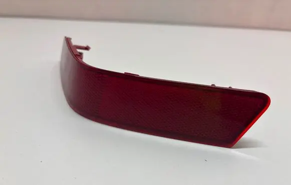 Nissan X-Trail T32 Rear tail light reflector E43798
