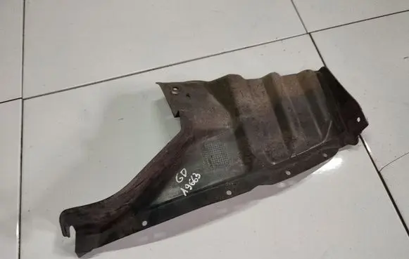 Mitsubishi ASX Engine splash shield/under tray
