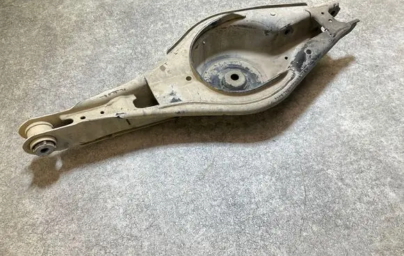 Polestar 2 Rear upper control arm/wishbone 32283121