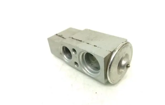 Peugeot 307 Air conditioning (A/C) expansion valve 7007758 52301590