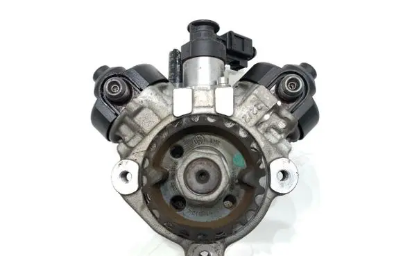 Audi A8 S8 D4 4H Fuel injection high pressure pump 057130755AE