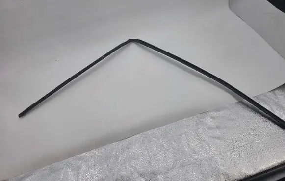BMW 5 E34 Windshield trim 