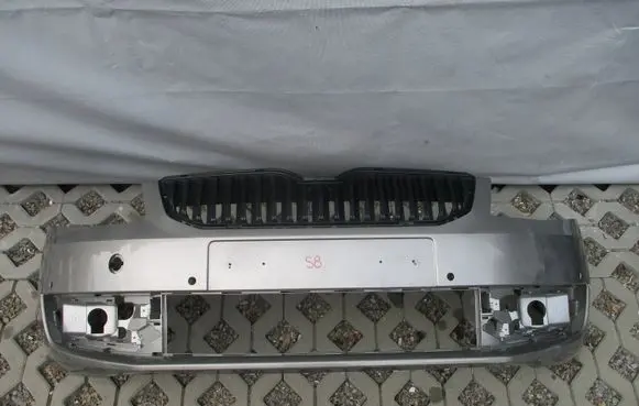 Skoda Octavia Mk3 (5E) Front bumper 5E0807221 5E0807217