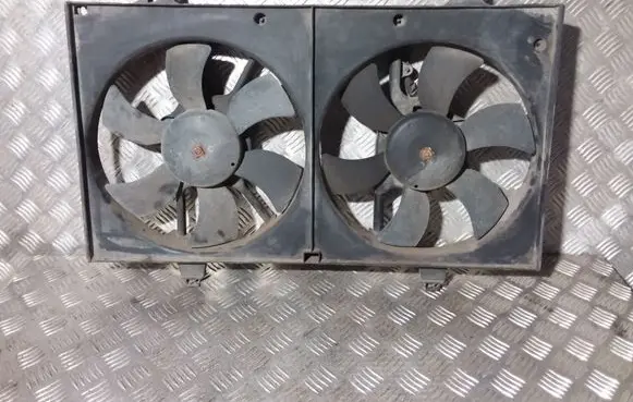 Nissan Almera Tino Fan set 