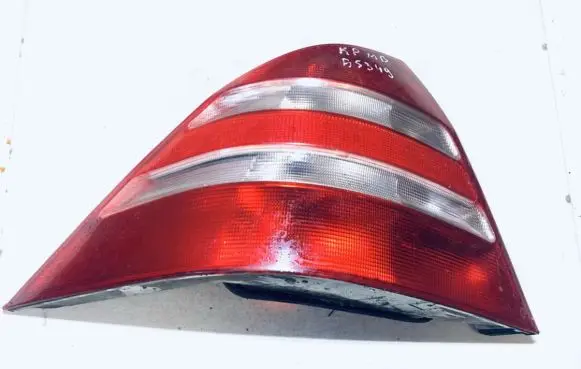 Mercedes-Benz S W220 Rear/tail lights a2208200164 255001