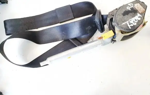 Audi A3 S3 8L Front seatbelt 895857706bk