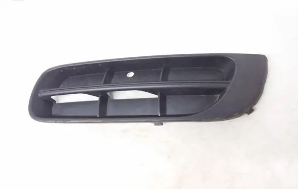 Skoda Fabia Mk2 (5J) Front bumper lower grill 5J0807367