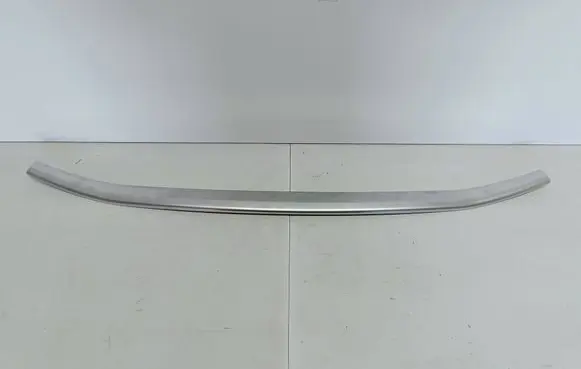 Nissan Qashqai Front bumper splitter molding KE6104E520IC LD42 KE610-4E520-IC
