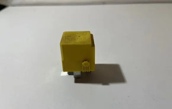 Mercedes-Benz GLC X253 C253 Fuse module A0009828123