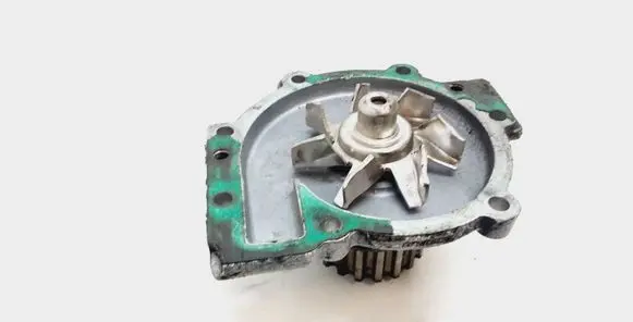 Volvo V50 Water pump 9497290