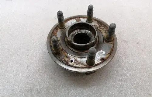 Chevrolet Corvette C8 Rear wheel hub 23291488