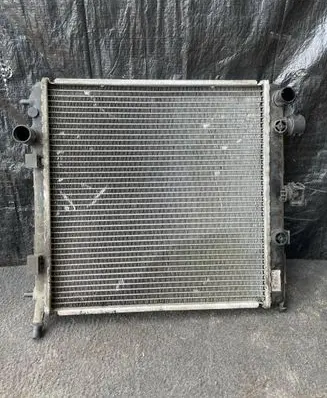 Peugeot 1007 Coolant radiator BENZINAUTOMATIC