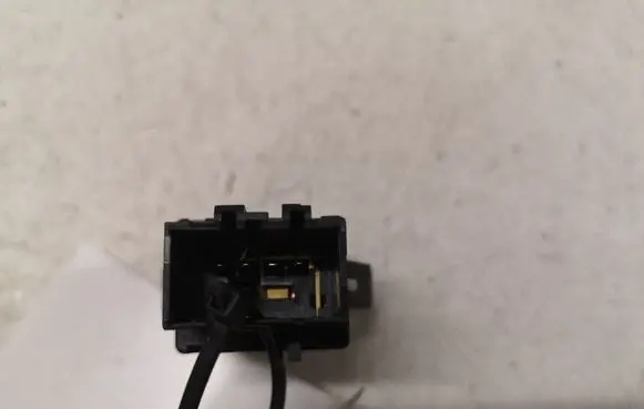 Seat Ibiza III (6L) Windscreen/window heater switch 6L1959621 26604
