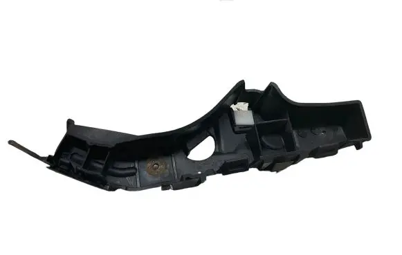 Chevrolet Captiva Front bumper mounting bracket 22747920