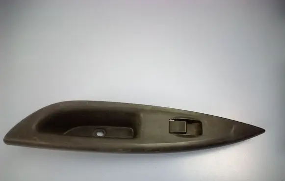 Mazda 6 Tailgate glass/window release handle GJ6A685L6