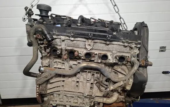 Volvo S80 Engine D5244t4 08687846