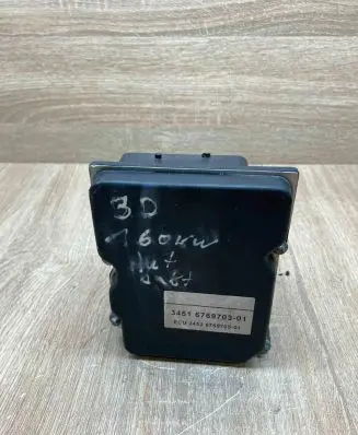BMW 5 E60 E61 ABS Pump 6769703 6758743