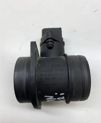 Volkswagen Phaeton Mass air flow meter 06A906461G 0280218060
