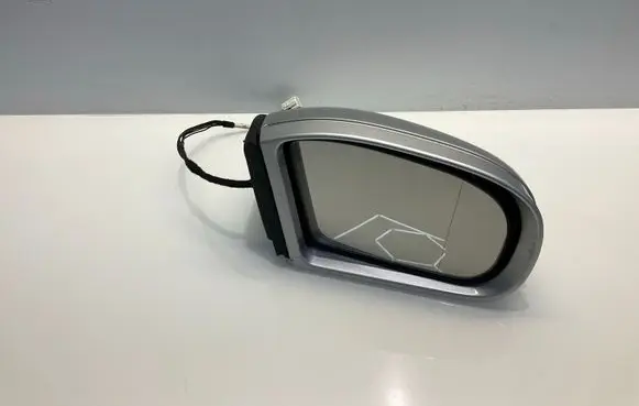 Mercedes-Benz E W211 Front door electric wing mirror