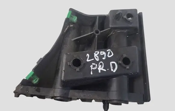 Volvo V40 Front bumper mounting bracket 31425111