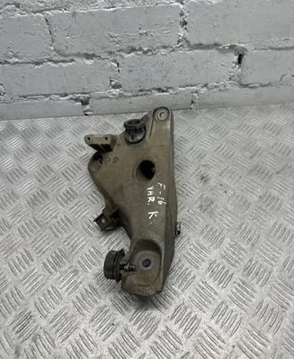 BMW X6 F16 Engine mounting bracket 6859785