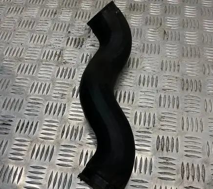 Intercooler hose/pipe