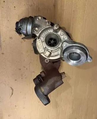 Seat Ibiza IV (6J,6P) Turbo 03P253019B
