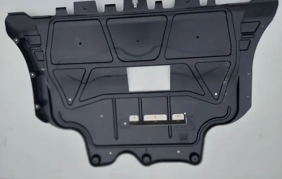 Audi RS3 8Y Engine splash shield/under tray 8Y0825236