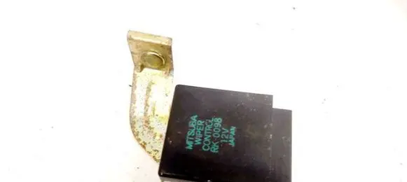 Subaru Forester SG Window wiper relay RK0098 RK-0098