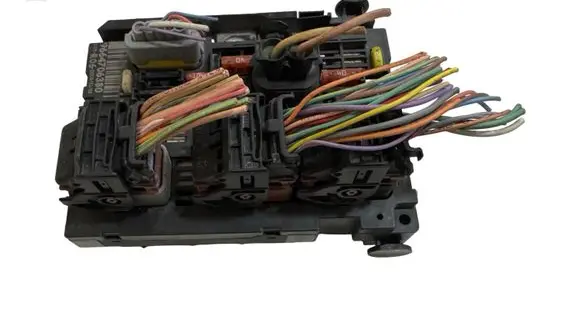 Peugeot 308 BSM Control unit 9664706380