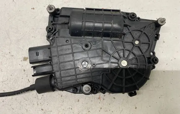 BMW 5 F10 F11 Front door lock 4151309800