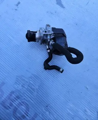 BMW 5 GT F07 EGR valve 11717810871 7810871