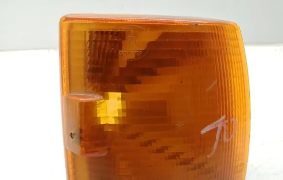 Volkswagen Transporter - Caravelle T4 Front indicator light 701953050B