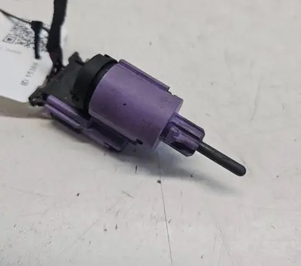 Audi Q7 4L Brake pedal sensor switch 1J0945511E