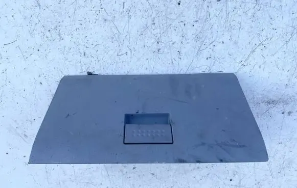 Chrysler Sebring (ST-22 - JR) Glove box 1000229 1AE15TRMA