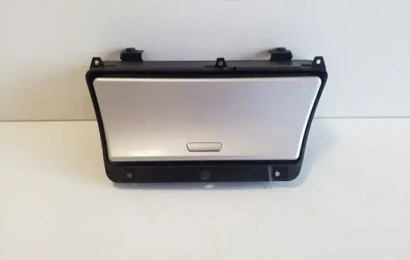 Ashtray (front)