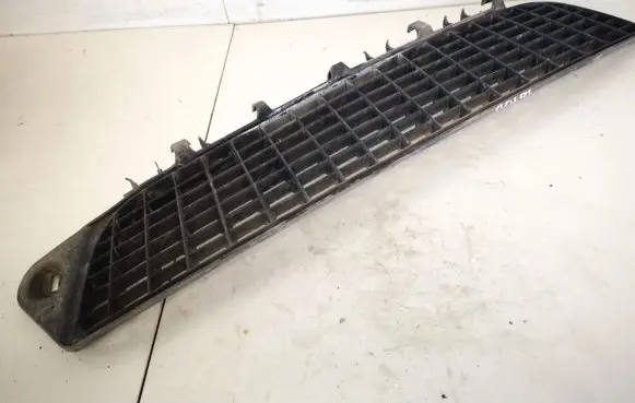 Opel Vectra C Front bumper lower grill 