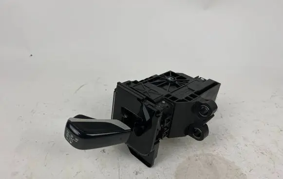 Toyota Mirai Gear selector 