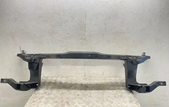 Mercedes-Benz Vito Viano W447 Top upper radiator support slam panel A4478801103