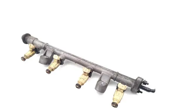 Fuel main line pipe