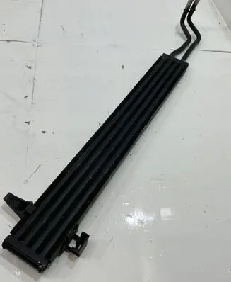 Porsche Panamera (970) Engine oil radiator 97034723902