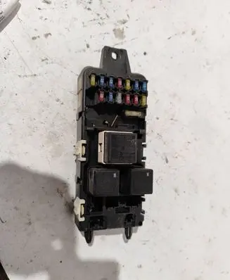 Volvo S40, V40 Fuse module 01260138 9004