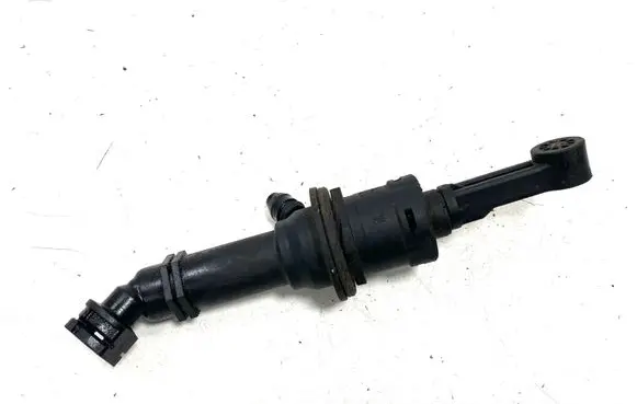 Renault Megane III Clutch master cylinder 306100017R