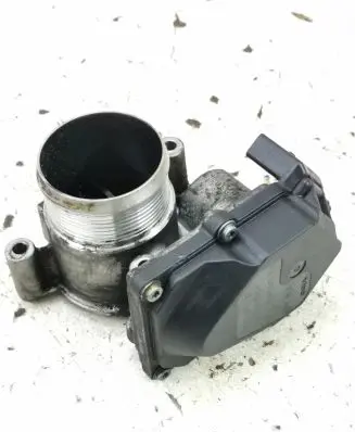 Volkswagen Golf Plus Throttle valve 03L128063D 3001091252 A2C53337753