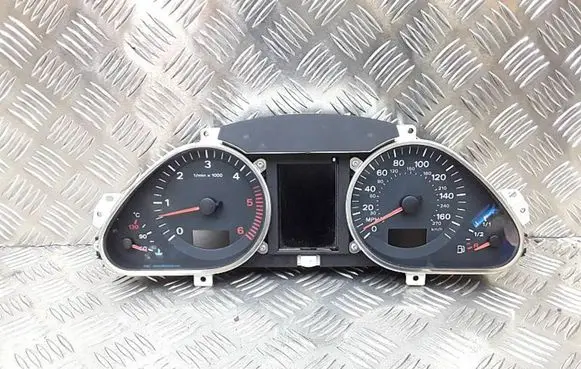 Audi A6 S6 C6 4F Speedometer (instrument cluster) 4F0920951 5550007301